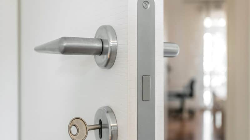 Verrou de sécurité renforcé : un investissement rentable pour votre tranquillité