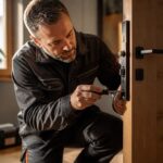 Les avantages de faire appel à un serrurier indépendant expérimenté pour vos projets de sécurité